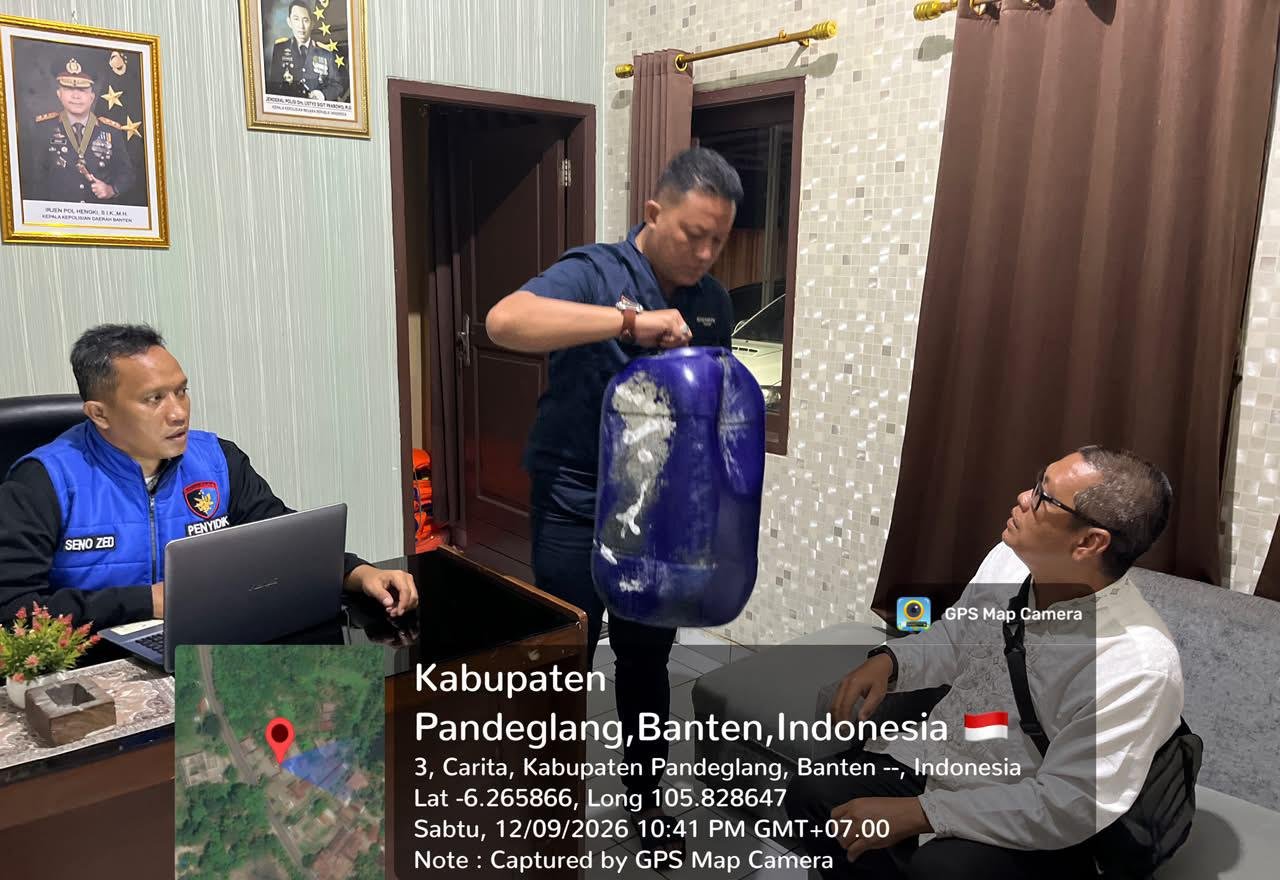 Polda Banten Pastikan Tiga Barang Temuan Hari Kelima Bukan Milik Kapal Lost Contact