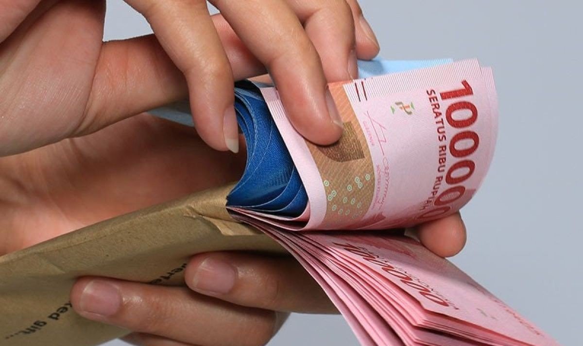 Guntur Romli Kritik Rekening Massal 200 Juta Orang Jelang 2029