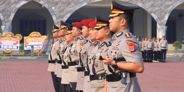 Kapolda Banten Pimpin Sertijab Lima PJU dan Kapolres Pandeglang