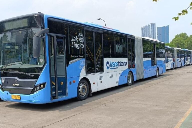 KLG Transjakarta Dijual Rp500 Ribu, Transjakarta Tegaskan Gratis