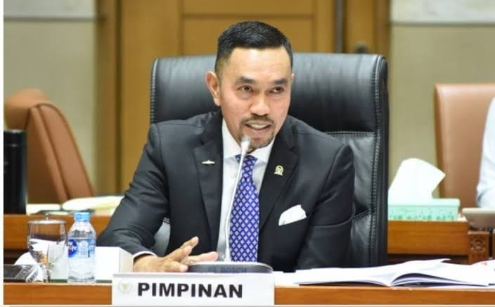 Ahmad Sahroni Kembali Desak Vape Dilarang Total, Soroti Modus Narkoba Berkamuflase