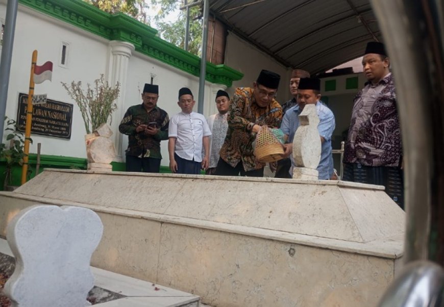 Serap Spirit Ulama NU, Kepala BP Taskin Ziarah ke Pesantren di Jombang