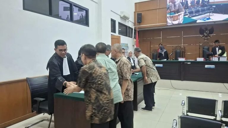 Eks Kepala BPN Kota Serang Didakwa Pungli, Warga Disebut Dipersulit