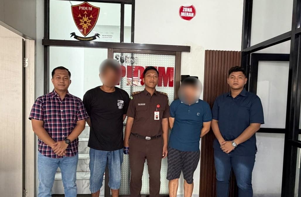 Polda Banten Serahkan Tersangka Penyelundupan Benih Lobster ke Kejari Serang