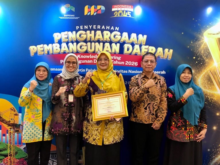 Kerja Keras BAPPEDA Kota Tangerang Diganjar Peringkat 4 Tingkat Nasional