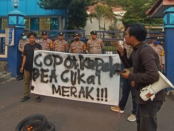 CDC Demo Bea Cukai Merak, Tuntut Kepala Kantor Mundur dan Ungkap Aktor Rokok Ilegal