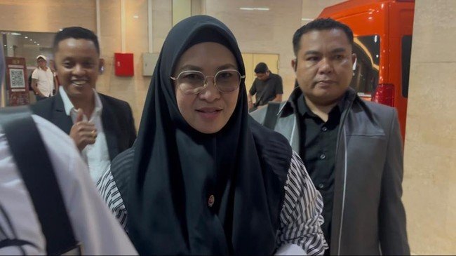 Bupati Gowa Sitti Husniah Diperiksa Kortastipidkor Polri Terkait Kasus Pemerasan PBG