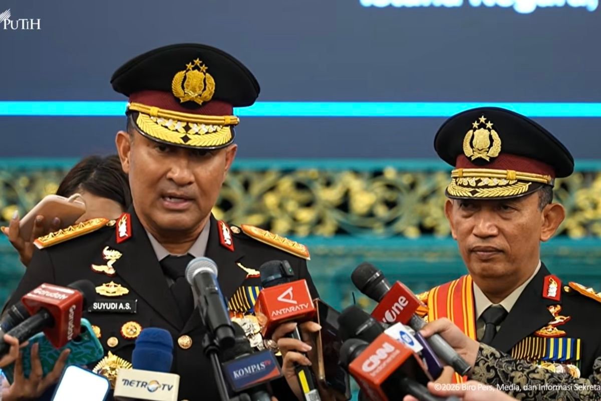 Resmi Jabat KSP, Listyo Sigit Titip Pesan Khusus untuk Kapolri Baru Jenderal Suyudi