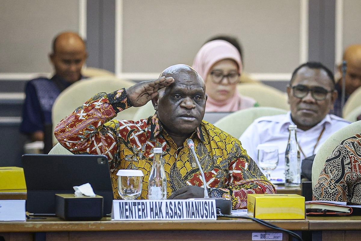 Isu Reshuffle Kabinet, Natalius Pigai: Mimpi Saya Hanya Jadi Aktivis