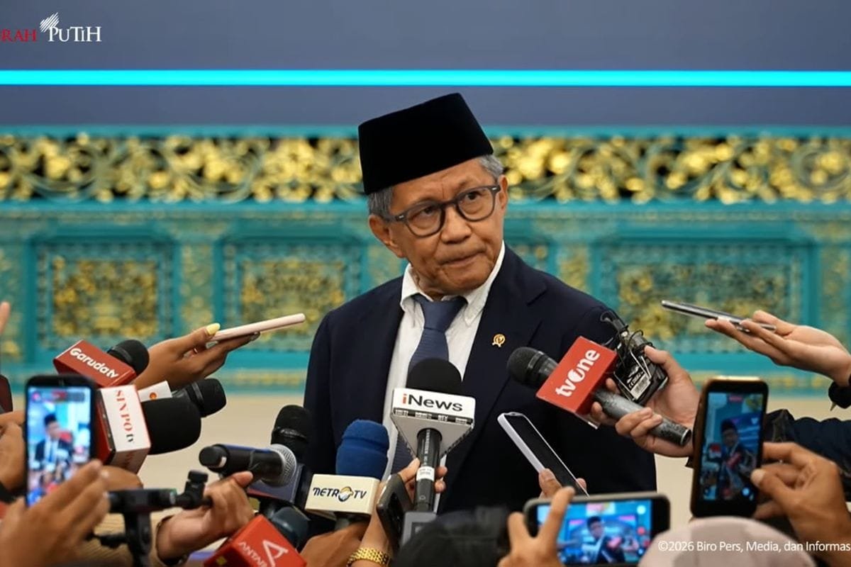 Rocky Gerung Masuk Istana, Bawa Pesan Prabowo: Jangan Sekadar Kritik, Harus Kritis!