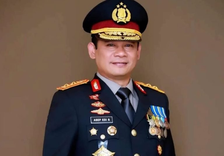 Dimutasi dari Kapolda Metro Jaya, Komjen Pol Asep Edi Suheri Jadi Irwasum Polri