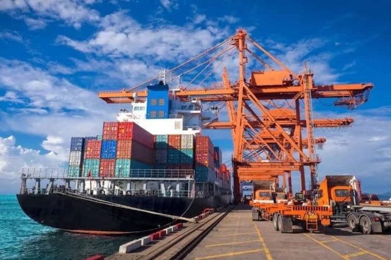 Kadin Minta Sarmuji Selektif Bendung Impor demi Lindungi Industri Lokal