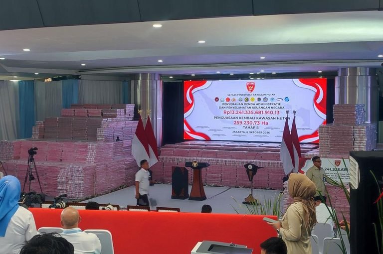 Uang Rp13,2 Triliun Dipamerkan, Mukhsin Nasir Pertanyakan Status Hukumnya