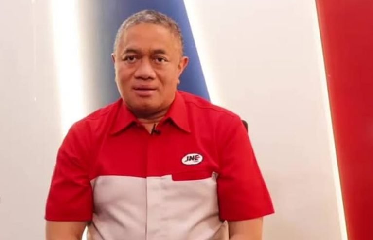 Presiden JNE M Feriadi Soeprapto Ungkap Strategi Hadapi Perang Tarif dan Disrupsi Teknologi
