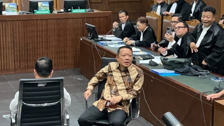 Sidang Perdana Ungkap Febrie Didakwa Terima Rp12 Miliar Terkait Kasus Tol MBZ