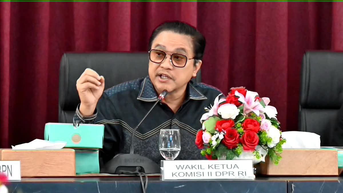 Dede Yusuf Minta Pemerintah Tambah Anggaran Pemulihan Bencana Agam